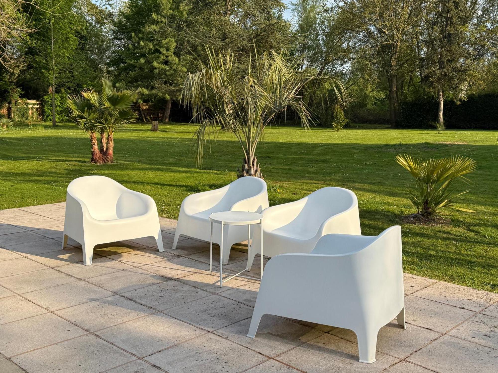 Appartement Familial Au Bord De La Marne, Jardin 8000M2, Piscine, Court De Tennis, Terrasse, Parking Gratuit Proche Disneyland Isles-lès-Villenoy Exterior foto